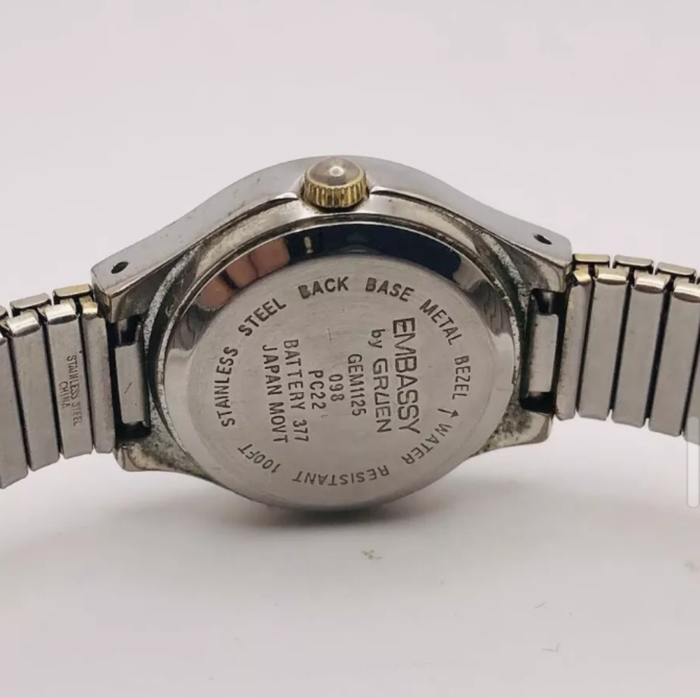 Watch - Picture 3 of 3